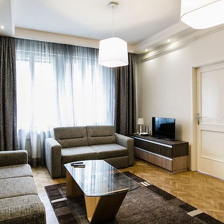 בודפשט Apartment At Nagymezo מראה חיצוני תמונה